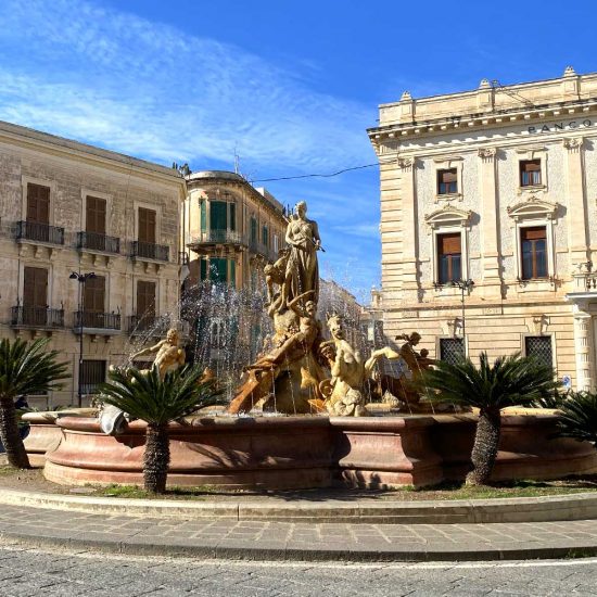 Fontana di Diana, Siracusa