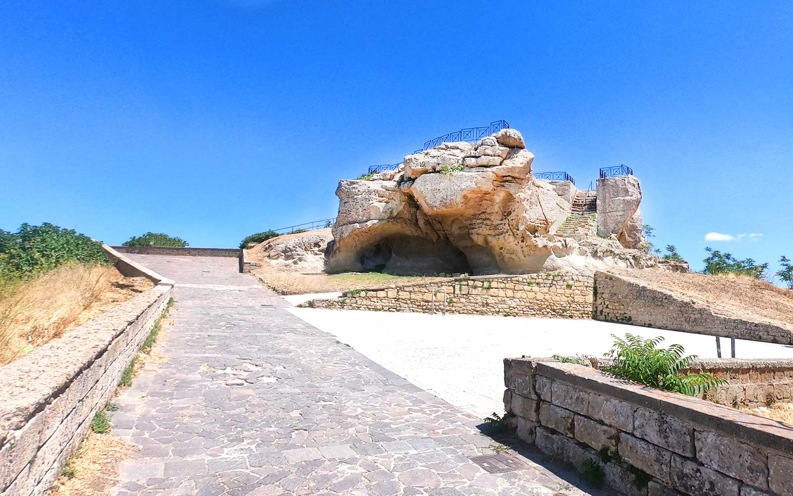 Enna, la Rocca di Cenere