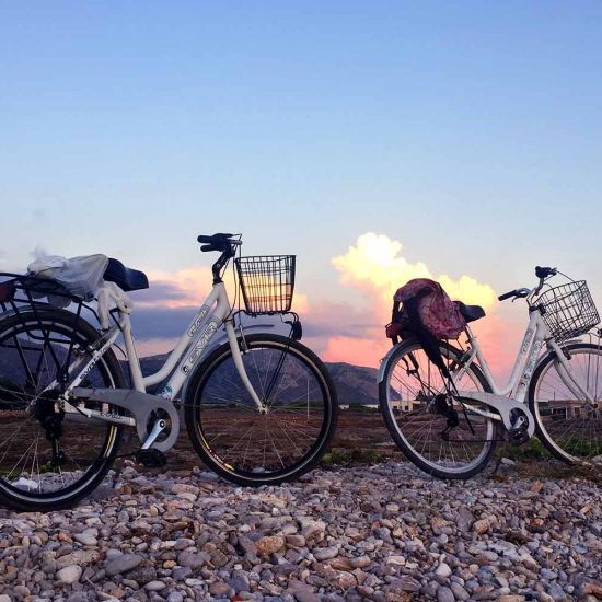 In Bicicletta a Favignana