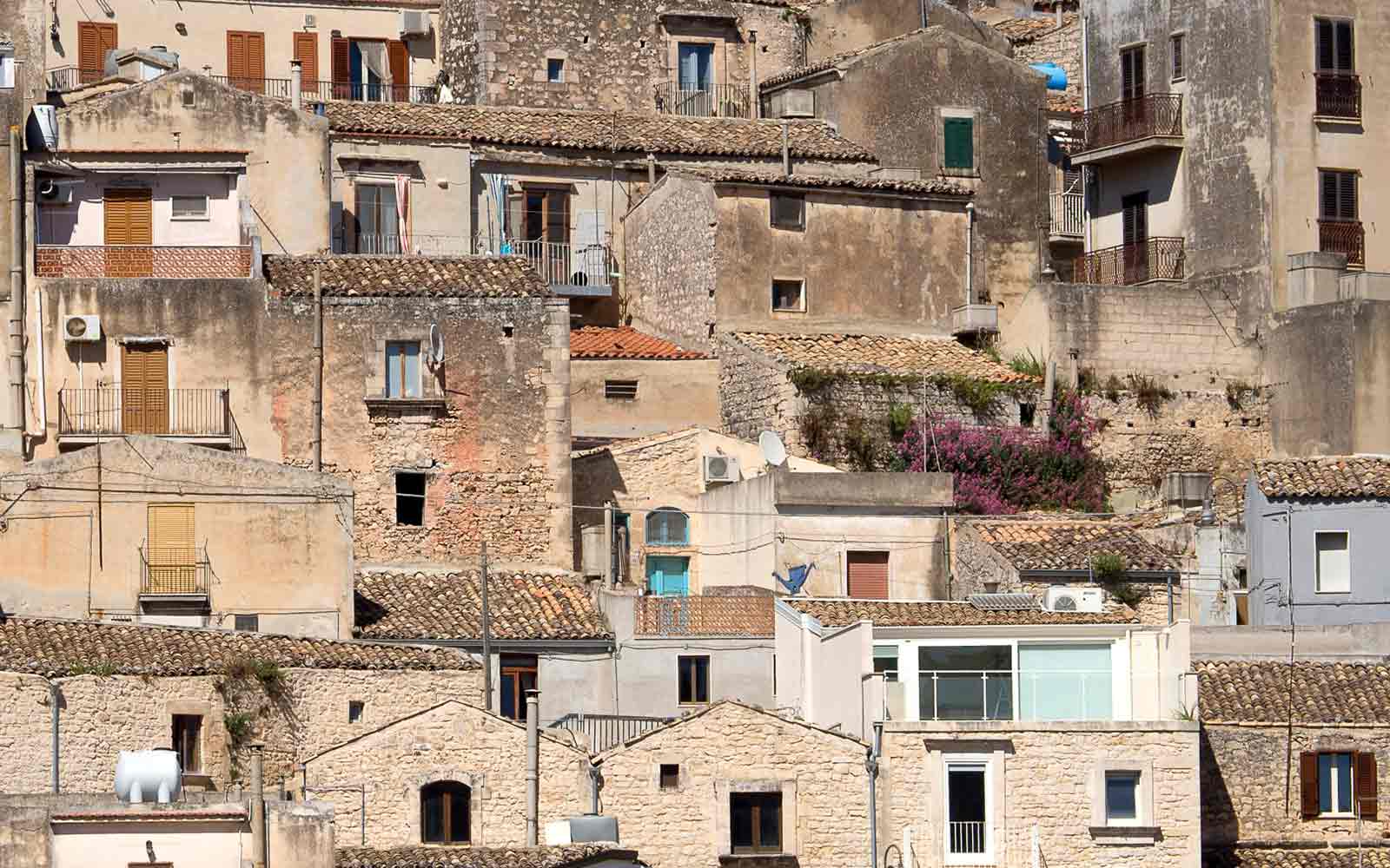 modica-case-viaggio-in-sicilia Le case di Modica