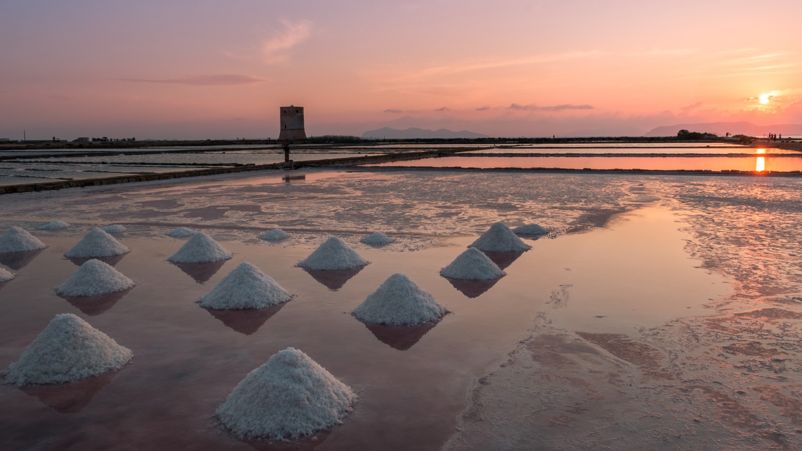 Saline di Trapani al Tramonto