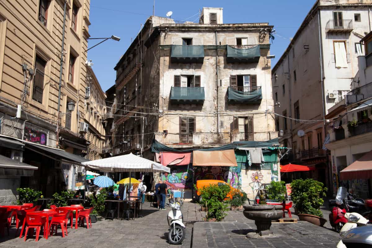 Uno scorcio della Vuccirìa a Palermo