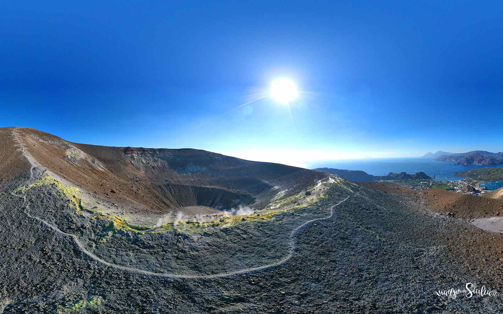 Scalata cratere di vulcano viaggio in sicilia