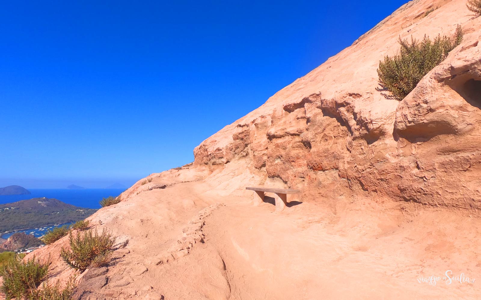 Scalata Vulcano Viaggio in Sicilia